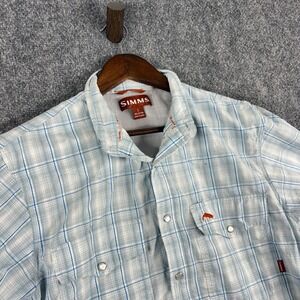 Simms Fishing Shirt Mens Small Plaid Button‎ Up Short Sleeve Outdoors Casual